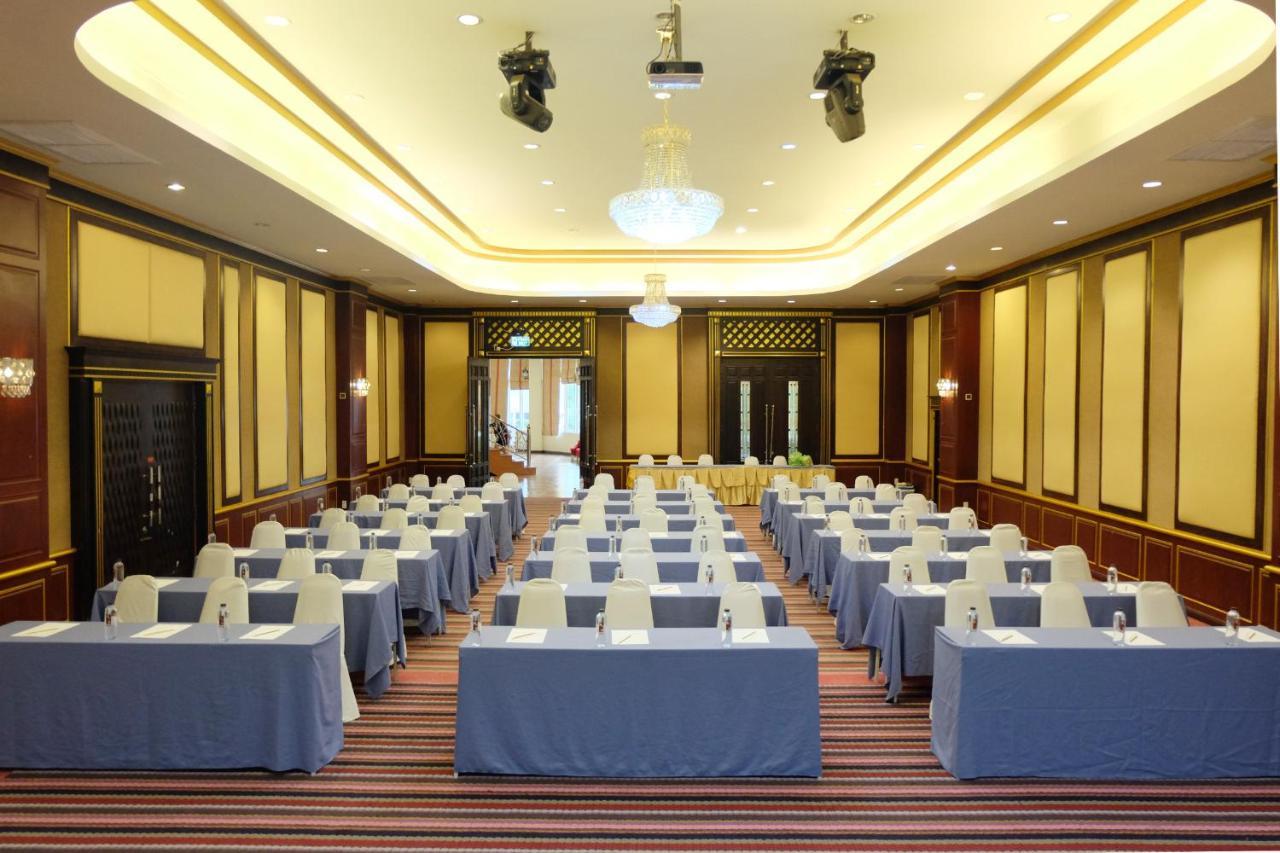 Grand Hill Resort And Spa Nakhon Sawan Luaran gambar